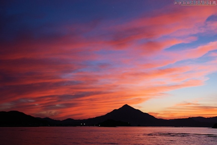 日本の夕陽百選　青葉山『若狭富士』と夕陽