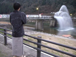`炬