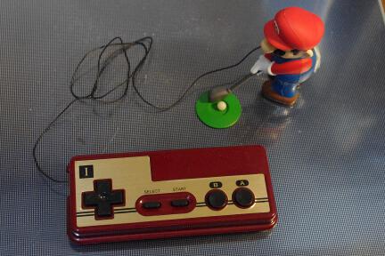 FAMICOM Control Figure