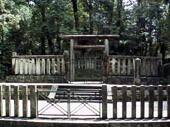 後醍醐天皇2.jpg (48457 バイト)