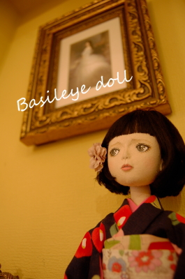 ��l�̒����ւ��z�l�` Basileye doll