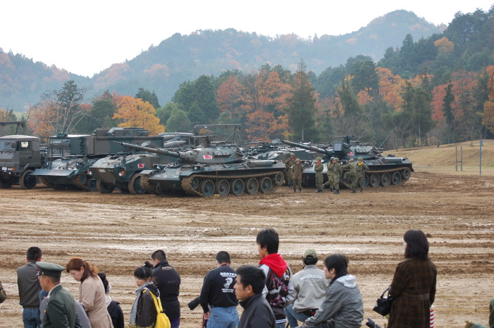 福知山駐屯地 基地際