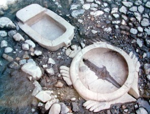 sakafuneishi1.jpg