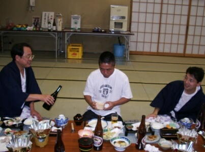 今回もクルマ、下道自走で参加の畑沢さん。