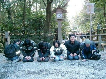 罪人じゃーありませんから! 市中引き回しの上、切腹!<じゃなくて、横丁歩き回りの上、満腹!