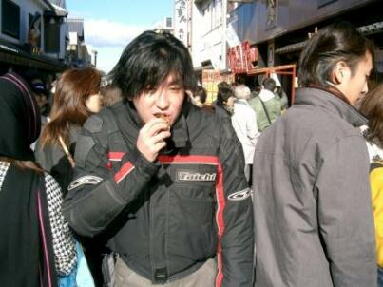 松阪牛(?)に赤福にいわし〜! 今日は伊勢づくし。<だから、伊勢えび・・・