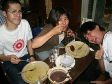 一人ひとつの品を完食するのは、はっきり云ってツライ! 少しずつ味を変えてなんとか食べ終えました('A`)