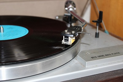 レコードプレイヤー