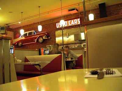 Lori's Diner